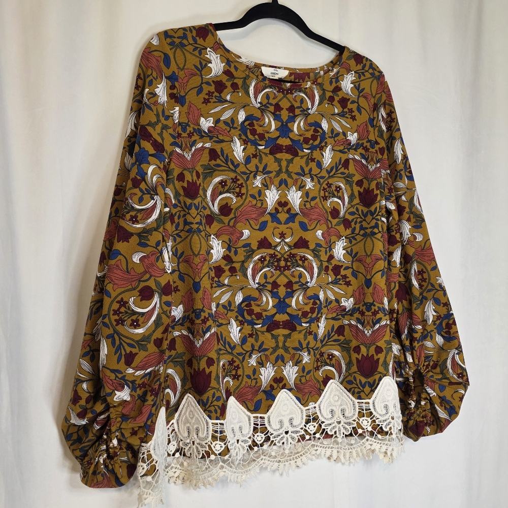 Vintage Print Crochet Lace Trim Top * Entro * Sz M *
